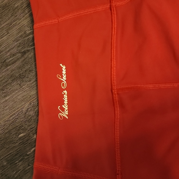 Victoria's Secret Total Knockout leggings - Picture 7 of 8